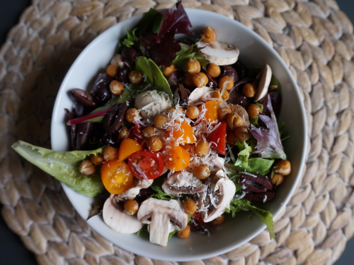 Toasted Chickpea Salad