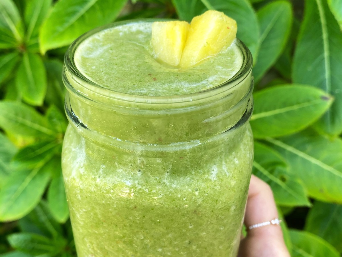 Make-Your-Monday Green Smoothie