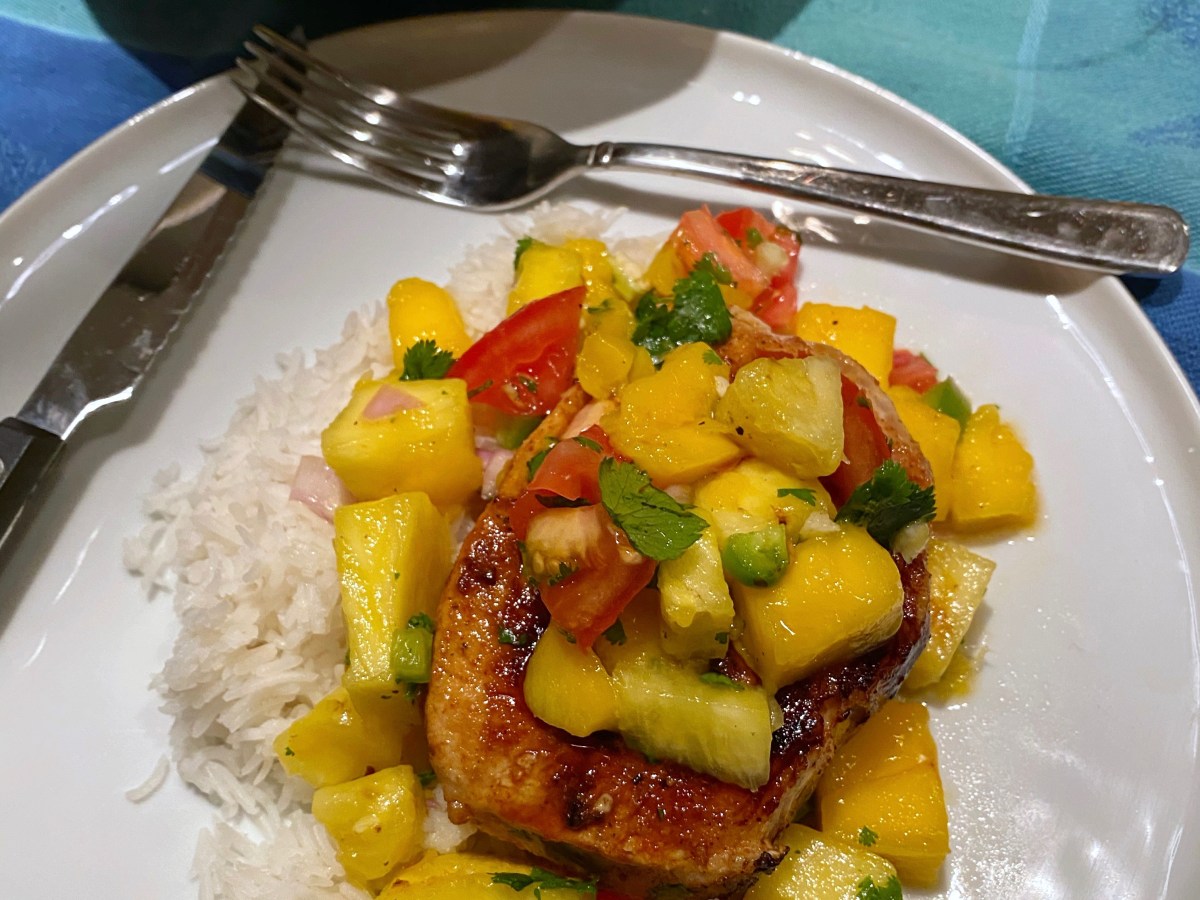 Pork Chops with Pineapple Mango&nbsp;Salsa